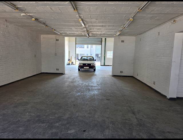 460M² MINI FACTORY TO LET IN KYA SANDS